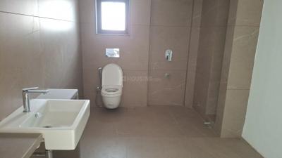 Image of 3260 Sq.ft 4 BHK Apartment / Flat for rent in Adani Paarijat, Shantigram, Ahmedabad for Rs. 127000