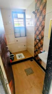 Bathroom Image of 850 Sq.ft 2 BHK Apartment / Flat for rent in Hanuman Nagar Belagavi for Rs. 14500