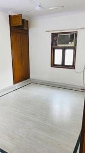 Bedroom Image of 1800 Sq.ft 2 BHK Builder Floor for rent in Green Park New Delhi for Rs. 70000