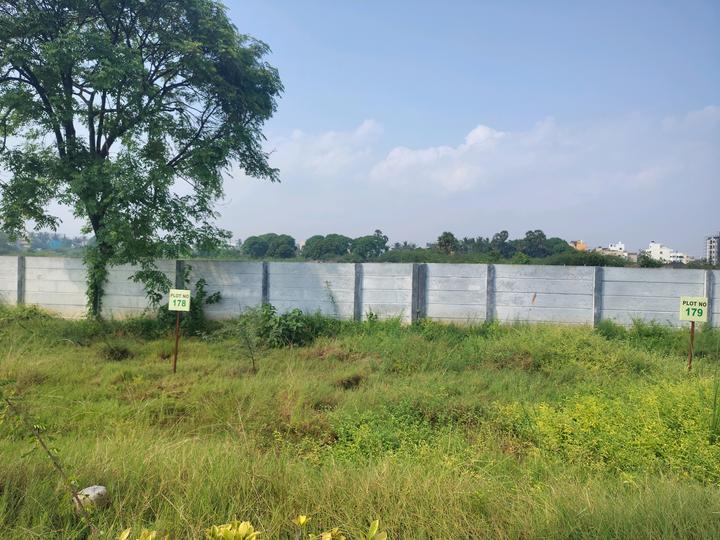 Sameera Thulir Main Image 1