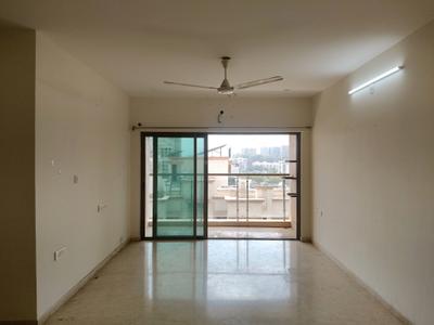Living Room Image of 1033 Sq.ft 2 BHK Apartment / Flat for sale in K Raheja Vistas, Powai Mumbai for Rs. 29500000