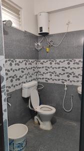 Bathroom Image of 610 Sq.ft 1 RK Apartment / Flat for rent in Gachibowli Hyderabad for Rs. 20000