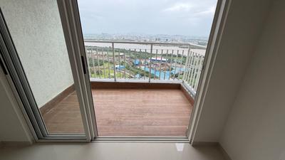 Balcony Image of 938 Sq.ft 2 BHK Apartment / Flat for sale in Lodha Amara, Kolshet Thane for Rs. 17900000