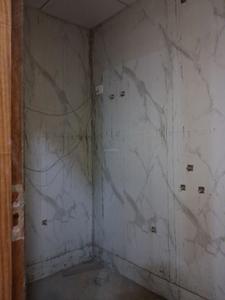 Common Bathroom Image of 1800 Sq.ft 4 BHK Apartment / Flat for sale in Shree Maruti Dham, Sector 49 Noida for Rs. 10000000