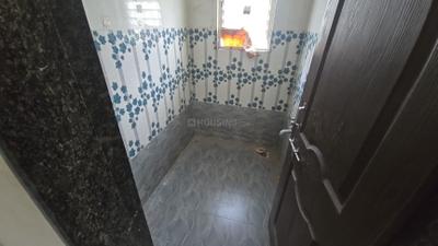 Bathroom Image of 600 Sq.ft 1 BHK Apartment / Flat for sale in Warje Pune for Rs. 3500000