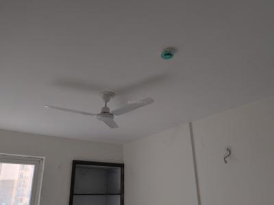 Bedroom Image of 1350 Sq.ft 3 BHK Apartment / Flat for sale in Amrapali Heartbeat City IV, Sector 107 Noida for Rs. 16537500