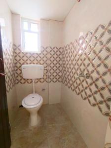 Bathroom Image of 800 Sq.ft 2 BHK Apartment / Flat for sale in Behala Kolkata for Rs. 4100000