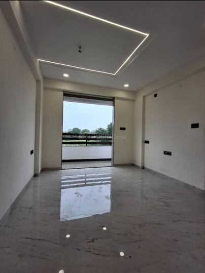 GRAND AVASA AVENUE NEW Main Image 1