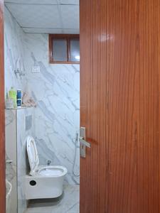 Common Bathroom Image of 1450 Sq.ft 3 BHK Apartment / Flat for sale in Sector 104 Noida for Rs. 7299999