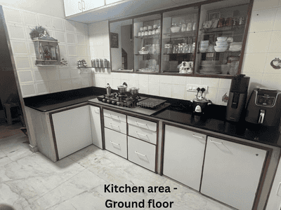 Kitchen Image of 2200 Sq.ft 3 BHK Independent House for rent in Vasanth Nagar Bengaluru for Rs. 120000