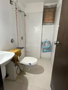 Ocean Park Bathroom One 3