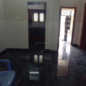 Hall Image of 850 Sq.ft 2 BHK Builder Floor for rent in Mahalakshmi Nagar Madurai for Rs. 16000