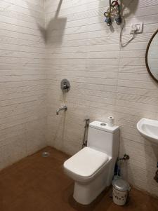 Image of 1800 Sq.ft 3 BHK Builder Floor for rent in Sector 7, Gurgaon for Rs. 29000