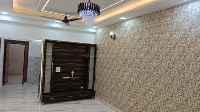 Living Room Image of 1200 Sq.ft 3 BHK Apartment / Flat for sale in Shalimar Garden Ghaziabad for Rs. 5800000