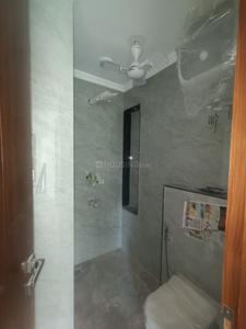 Bathroom Image of 1200 Sq.ft 3 BHK Builder Floor for sale in Swaraj Homes RWA E3 E4 and E5, Malviya Nagar New Delhi for Rs. 25500000