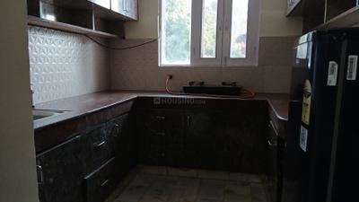 Kitchen Image of 1800 Sq.ft 3 BHK Builder Floor for rent in Safdarjung Enclave New Delhi for Rs. 75000