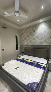 Bedroom Image of 1765 Sq.ft 3 BHK Builder Floor for sale in Surajmal Vihar New Delhi for Rs. 45500000