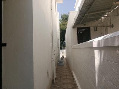 Balcony Image of 3500 Sq.ft 4 BHK Villa for rent in Thudiyalur Coimbatore for Rs. 60000