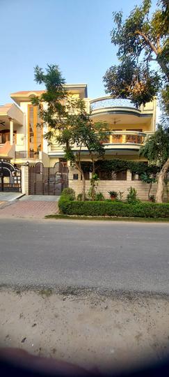 Block C, Alpha I Main Image 1