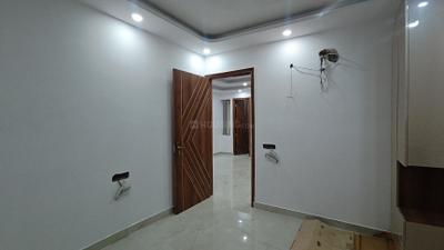 Bedroom Image of 1260 Sq.ft 3 BHK Apartment / Flat for sale in Sultanpur New Delhi for Rs. 9700000