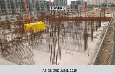 Image of 1800 Sq.ft 3 BHK Apartment / Flat for sale in Stellar One Phase III, Noida Extension, Greater Noida for Rs. 17500000