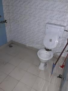 Bathroom Image of 650 Sq.ft 1 BHK Villa for rent in Sector 19 Noida for Rs. 20000