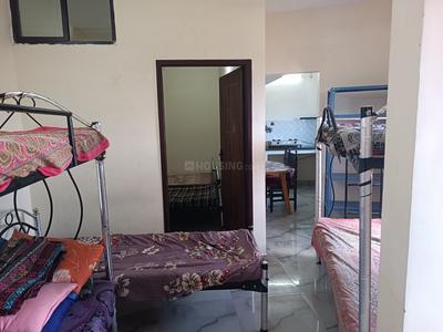Bedroom Image of GRANTAN PG FOR GIRLS in Medavakkam, Chennai