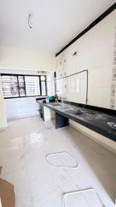 Kitchen Image of 1600 Sq.ft 3 BHK Apartment / Flat for sale in Magarpatta Roystonea, Magarpatta City Pune for Rs. 29000000