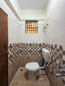 Image of 1250 Sq.ft 2 BHK Apartment / Flat for rent in Jai Park Square, K R Puram, Bengaluru for Rs. 35000
