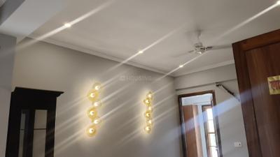 Living Room Image of 2500 Sq.ft 3 BHK Builder Floor for rent in BPTP Amstoria , Sector 102 Gurgaon for Rs. 50000