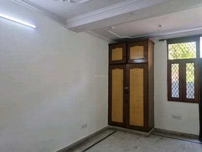 Bedroom Image of 1300 Sq.ft 3 BHK Apartment / Flat for rent in Janakpuri New Delhi for Rs. 40000