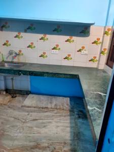 Kitchen Image of 1200 Sq.ft 2 BHK Builder Floor for rent in Gomti Nagar Lucknow for Rs. 16000