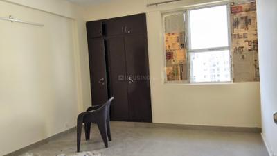 Bedroom Image of 1040 Sq.ft 2 BHK Apartment / Flat for sale in Logix Blossom Greens, Sector 143 Noida for Rs. 7300000
