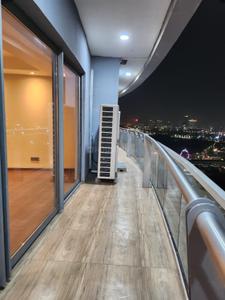 Balcony Image of 2727 Sq.ft 4.5 BHK Apartment / Flat for sale in Ivory County Phase 1, Sector 115 Noida for Rs. 45000000
