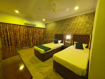 Bedroom Image of Surya luxury pg hostel in Kalasiguda, Hyderabad