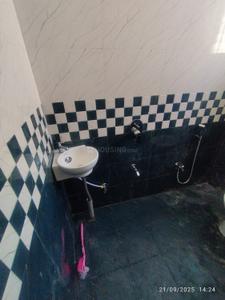 Bathroom Image of 500 Sq.ft 1 BHK Apartment / Flat for rent in Hinjawadi Pune for Rs. 13500