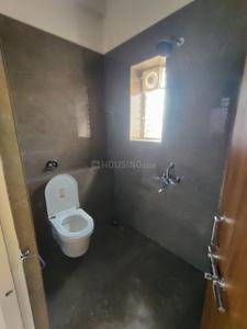 Bathroom Image of 1200 Sq.ft 2 BHK Apartment / Flat for rent in Ayodhya Nagar Nagpur for Rs. 25000