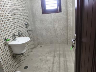 Image of 1800 Sq.ft 3 BHK Builder Floor for rent in Sector 105, Noida for Rs. 34000