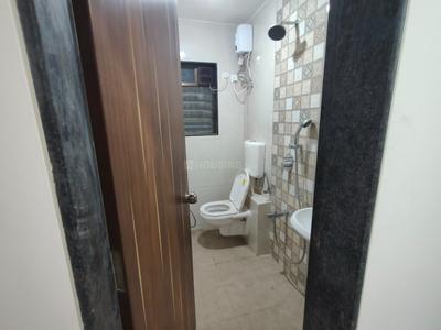 Bathroom Image of 700 Sq.ft 2 BHK Apartment / Flat for rent in S S Shree Abhirekha Heritage Chs Ltd, Kandivali West Mumbai for Rs. 45000