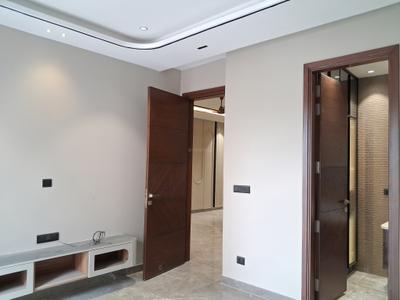 Bedroom Image of 1802 Sq.ft 3 BHK Builder Floor for rent in Paschim Vihar New Delhi for Rs. 64000