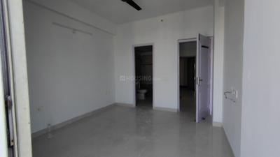 Bedroom Image of 615 Sq.ft 1 BHK Apartment / Flat for rent in Maxblis Grand Wellington, Sector 75 Noida for Rs. 24500