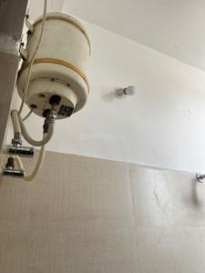 Bathroom Image of 508 Sq.ft 2 BHK Apartment / Flat for sale in Rajul Dream City, Adhartal Jabalpur for Rs. 2600000