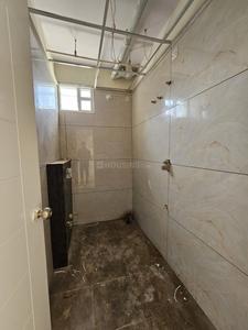 Bathroom Image of 650 Sq.ft 1 BHK Apartment / Flat for rent in Bellandur Bangalore for Rs. 30000