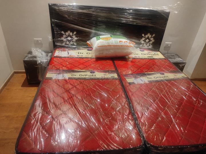 Mahagun Mazaria Bedroom 1