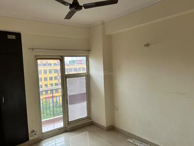 Bedroom Image of 970 Sq.ft 2 BHK Apartment / Flat for sale in Gardenia Golf City, Sector 75 Noida for Rs. 8285000