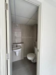 Bathroom Image of 1020 Sq.ft 3 BHK Apartment / Flat for sale in Runwal Gardens Phase I, Dombivli East Thane for Rs. 9000000
