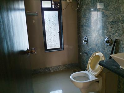 Bathroom Image of 900 Sq.ft 1.5 BHK Apartment / Flat for sale in Atul Blue Fortuna, Andheri East Mumbai for Rs. 18000000