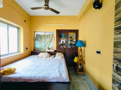 Bedroom Image of 800 Sq.ft 2 BHK Apartment / Flat for sale in Patuli Kolkata for Rs. 2300000