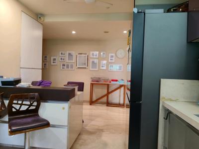 Kitchen Image of 2340 Sq.ft 4 BHK Apartment / Flat for sale in Express Enclave, Andheri East Mumbai for Rs. 65100000
