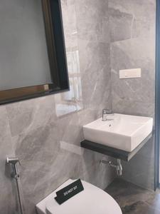 Bathroom Image of 535 Sq.ft 1 BHK Apartment / Flat for sale in Chandak Highscape City, Chembur Mumbai for Rs. 11600000